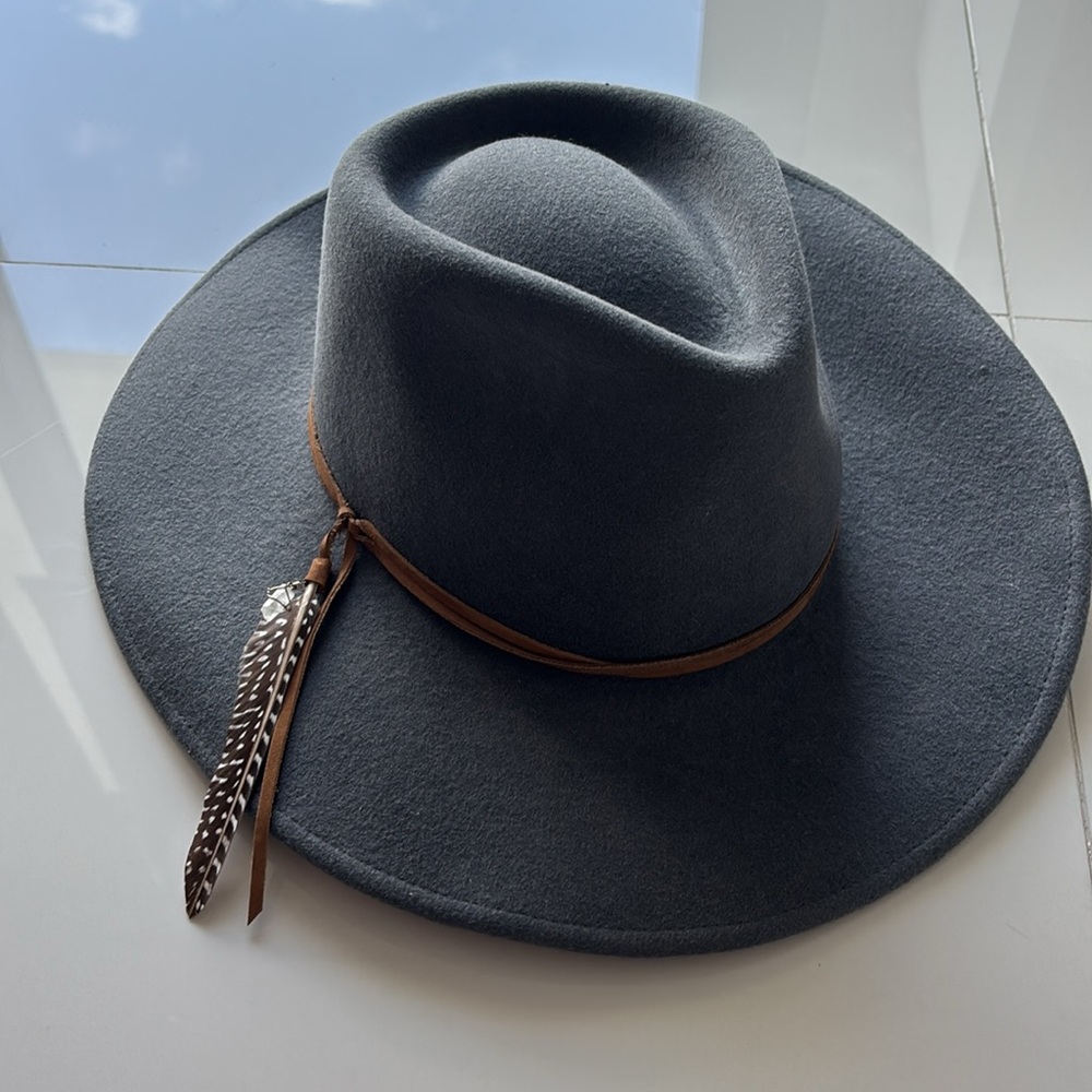 Ale by Alessandra Gray Felt Women's Hat with Feather Accent